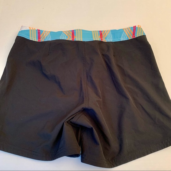 OXIDE Black Board Shorts - Picture 2 of 5